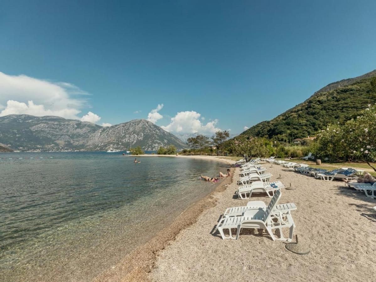 Bobana Apartments Donji Morinj Εξωτερικό φωτογραφία