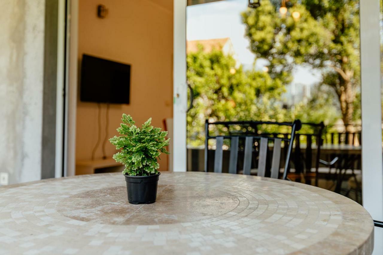 Bobana Apartments Donji Morinj Εξωτερικό φωτογραφία