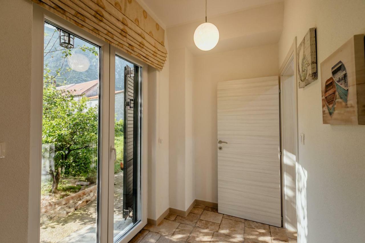 Bobana Apartments Donji Morinj Εξωτερικό φωτογραφία