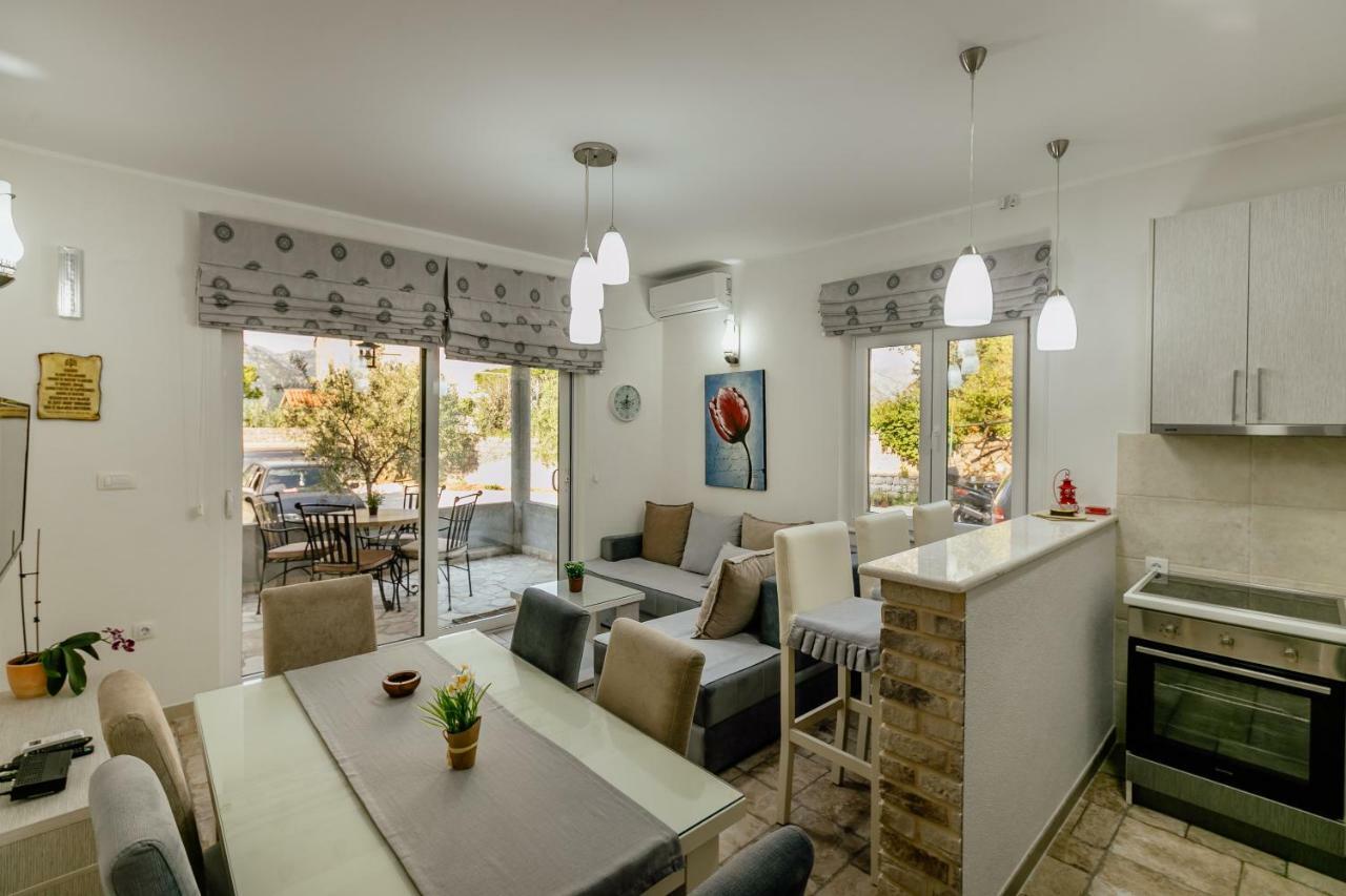 Bobana Apartments Donji Morinj Εξωτερικό φωτογραφία