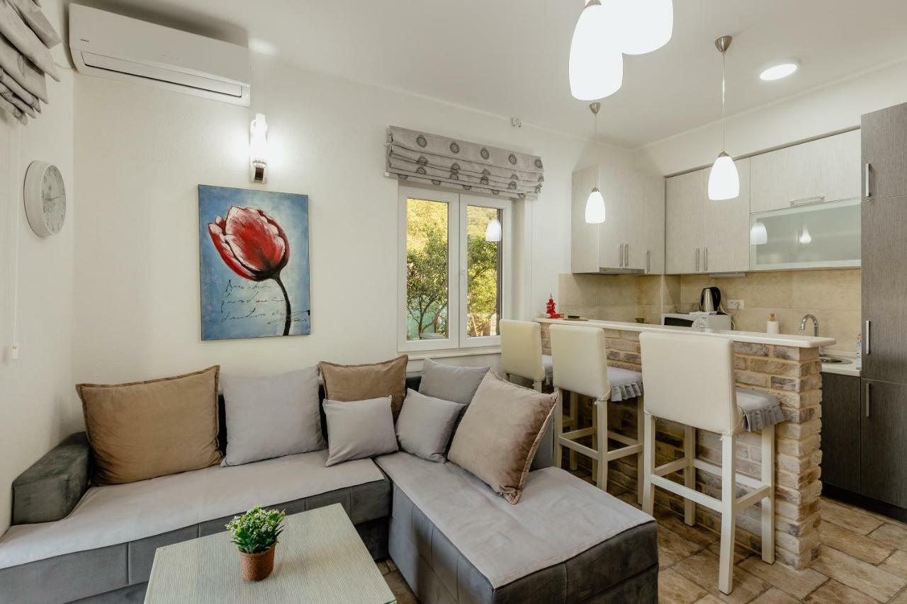 Bobana Apartments Donji Morinj Εξωτερικό φωτογραφία